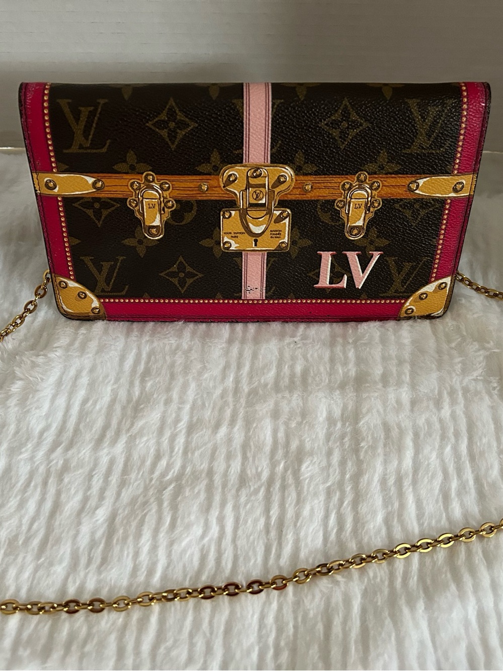 Louis Vuitton Monogram Canvas Trunk Pochette Weekend w/ chain- Limited Edition